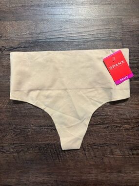 SPANX Nude Shaping Briefs